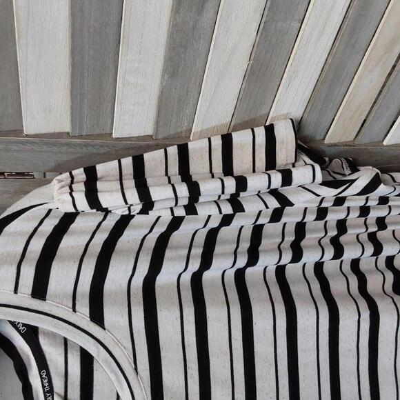 Trendy Striped Casual Tee | Daily Thread | 3x - Picture 4 of 10